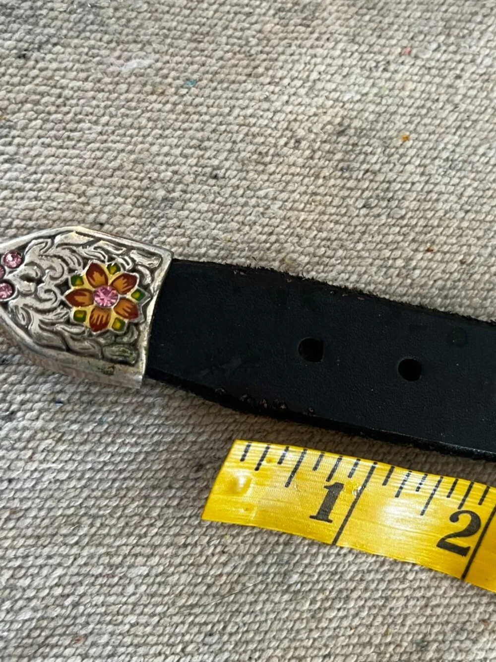 TLF Woman Beautiful Blindly Floral Rhinestone/Silver Tone Leather Western Belt
